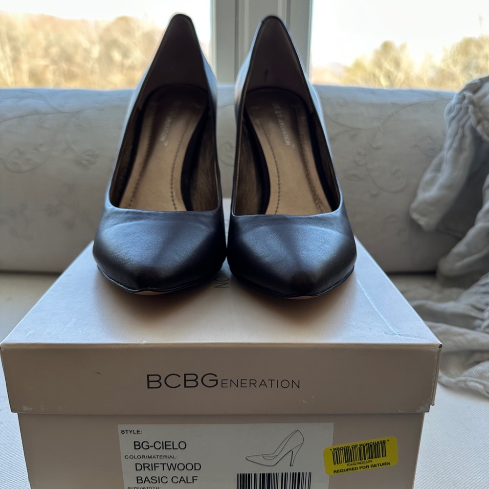 Bcbgeneration Driftwood Basic Calf Women's Shoes - image 2